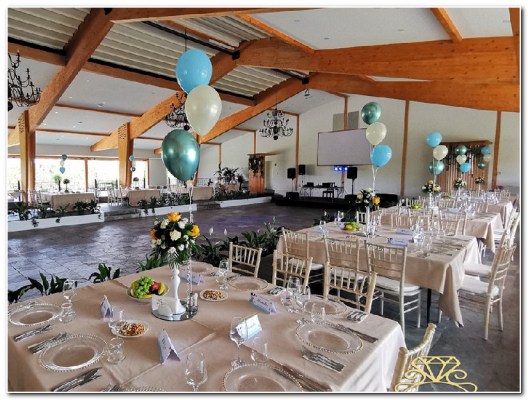 aranjament flori botez